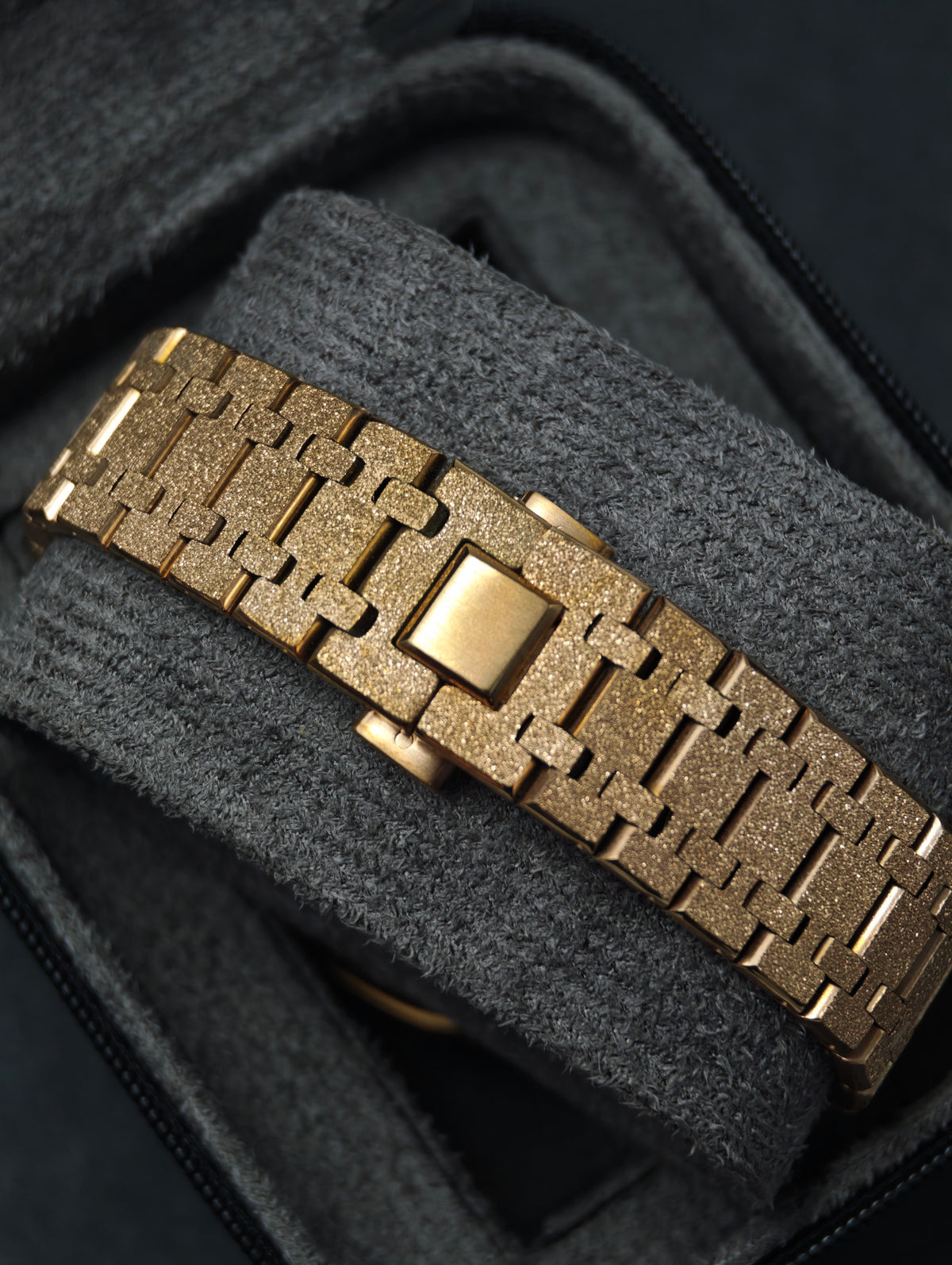 Rose Frost Chronograph | 41mm VK63 Mecha-Quartz