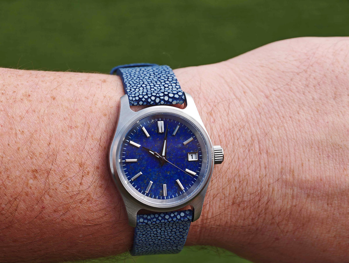 36mm – Lapis Dial | Stingray Strap | Brushed Steel Case