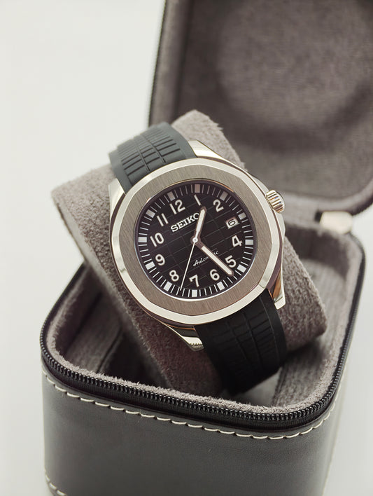 Black Aquanaut – 40mm – NH35 Automatic