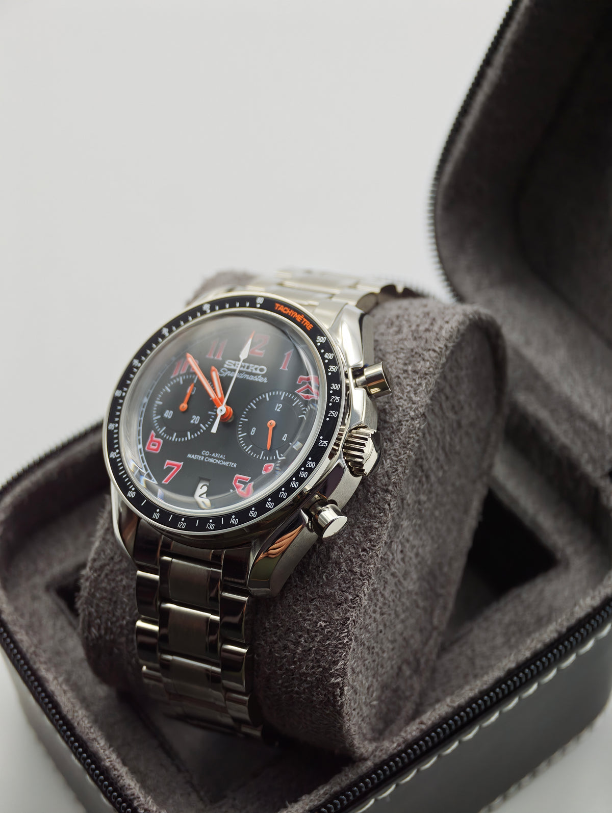 Crimson Rally Chronograph – 39mm VK63