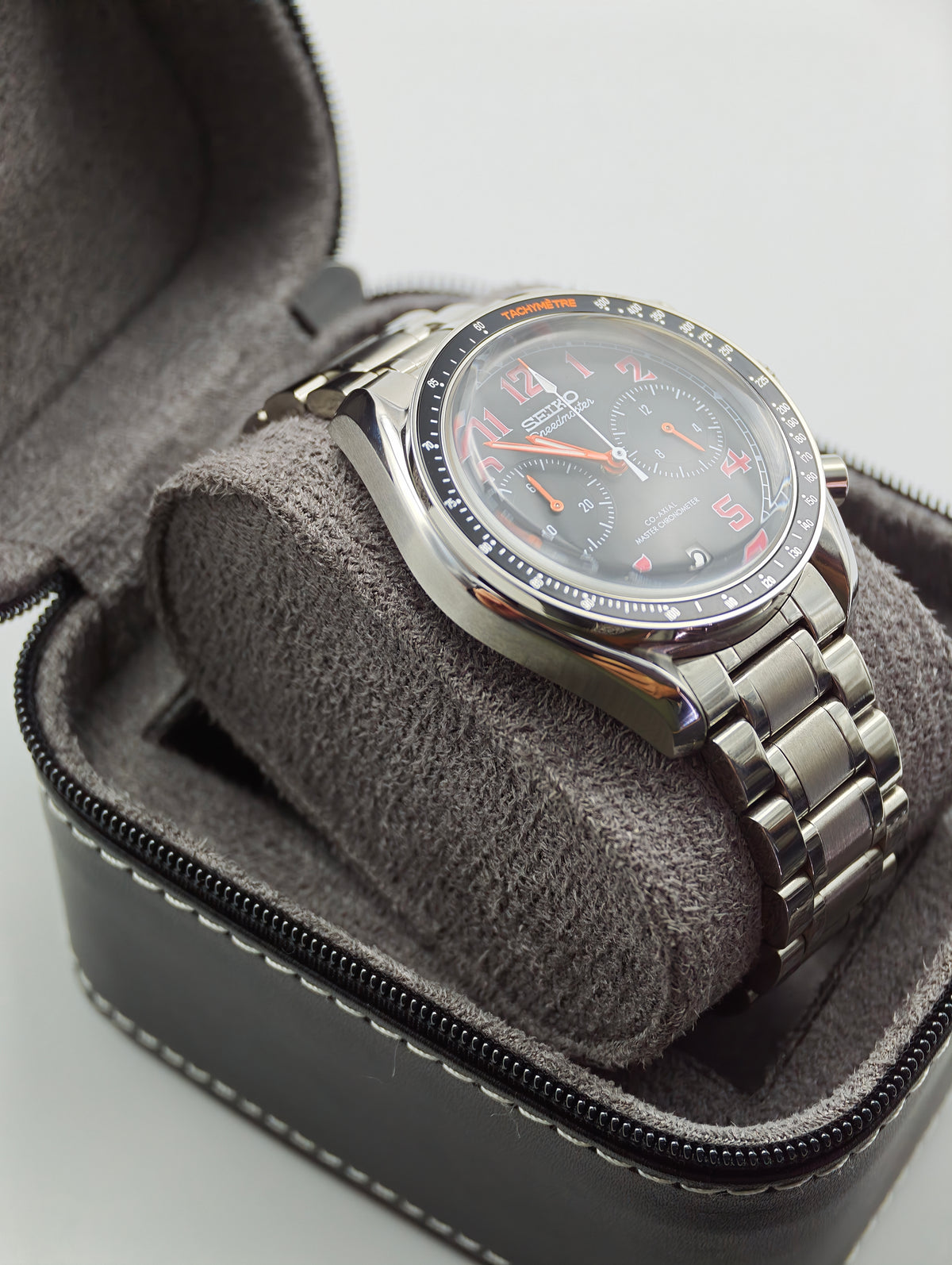 Crimson Rally Chronograph – 39mm VK63