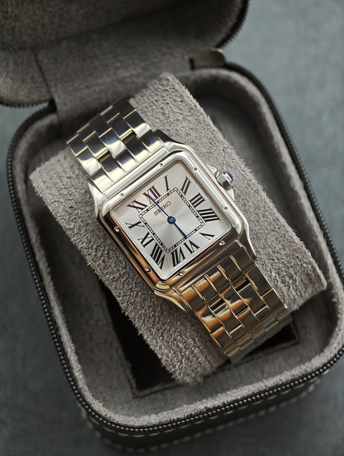 Monarch Square | 34mm VJ20 Dress Watch