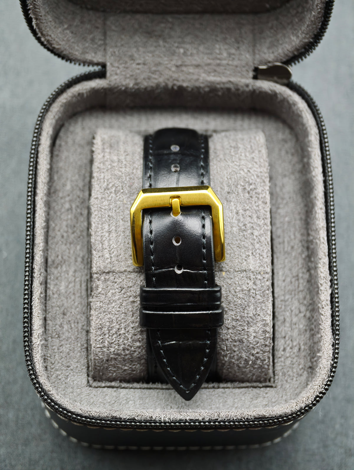 Emerald Royale | 24mm VJ24 Dress Watch