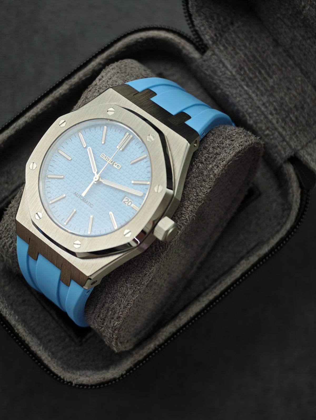 Azure Royal Oak | 41mm NH35 Automatic