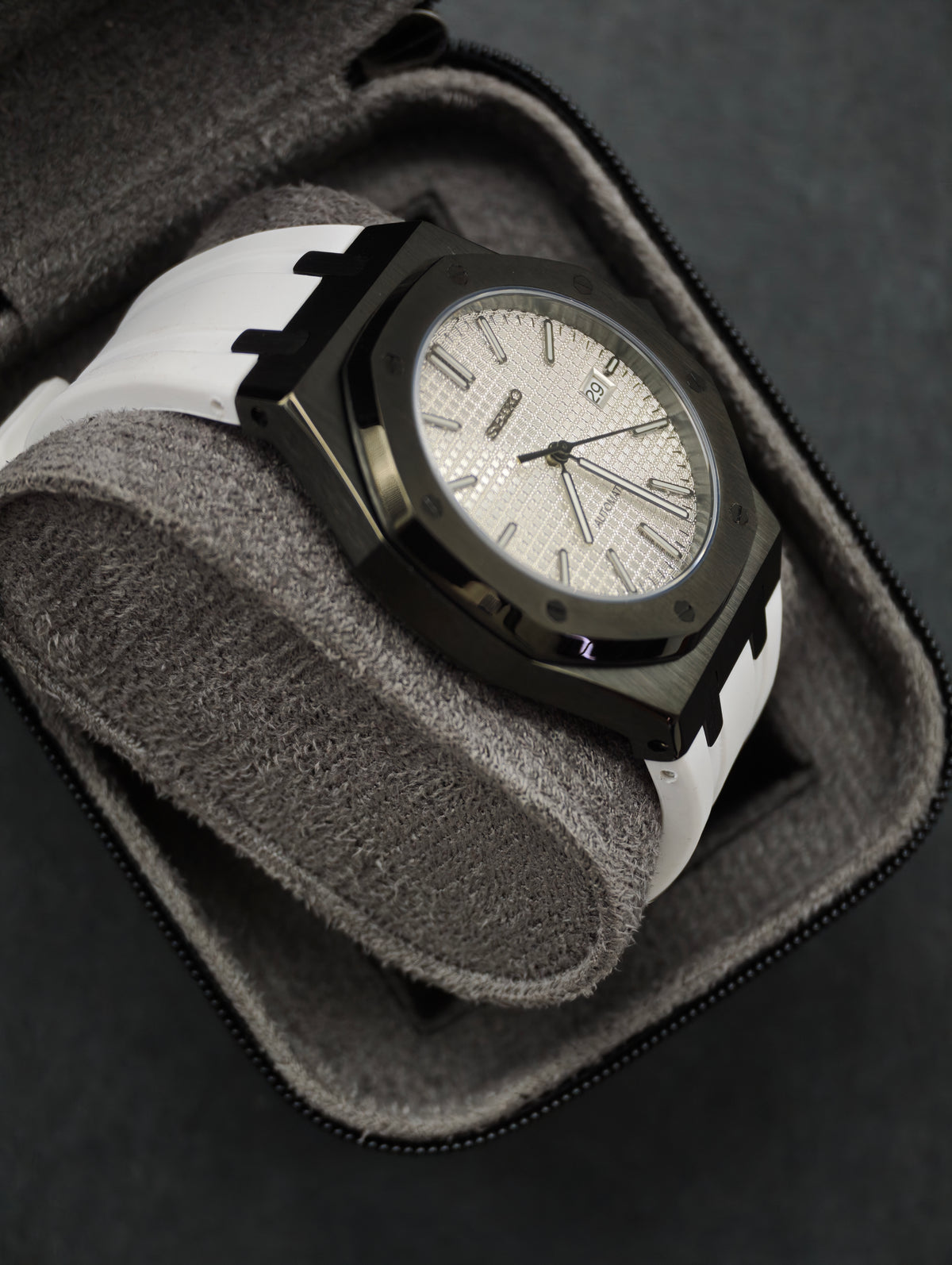 Monochrome Royal Oak | 41mm NH35 Automatic