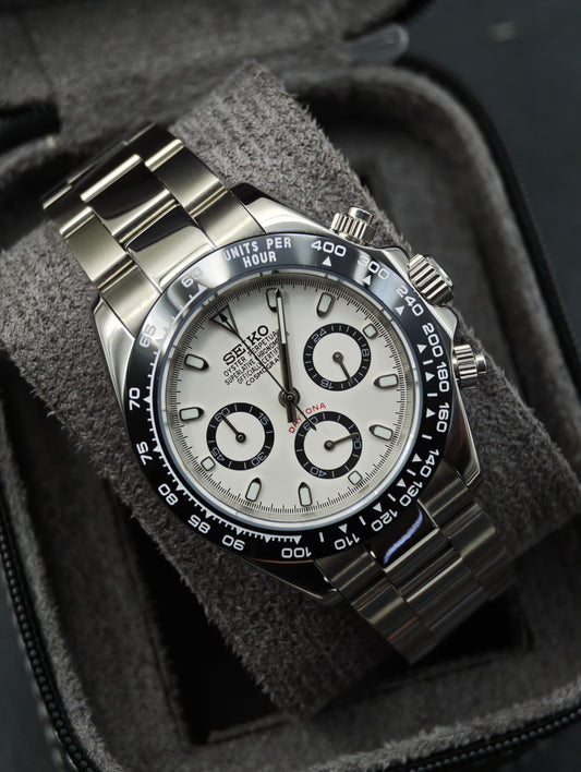 Panda Chronograph | 40mm VK63 Mecha-Quartz