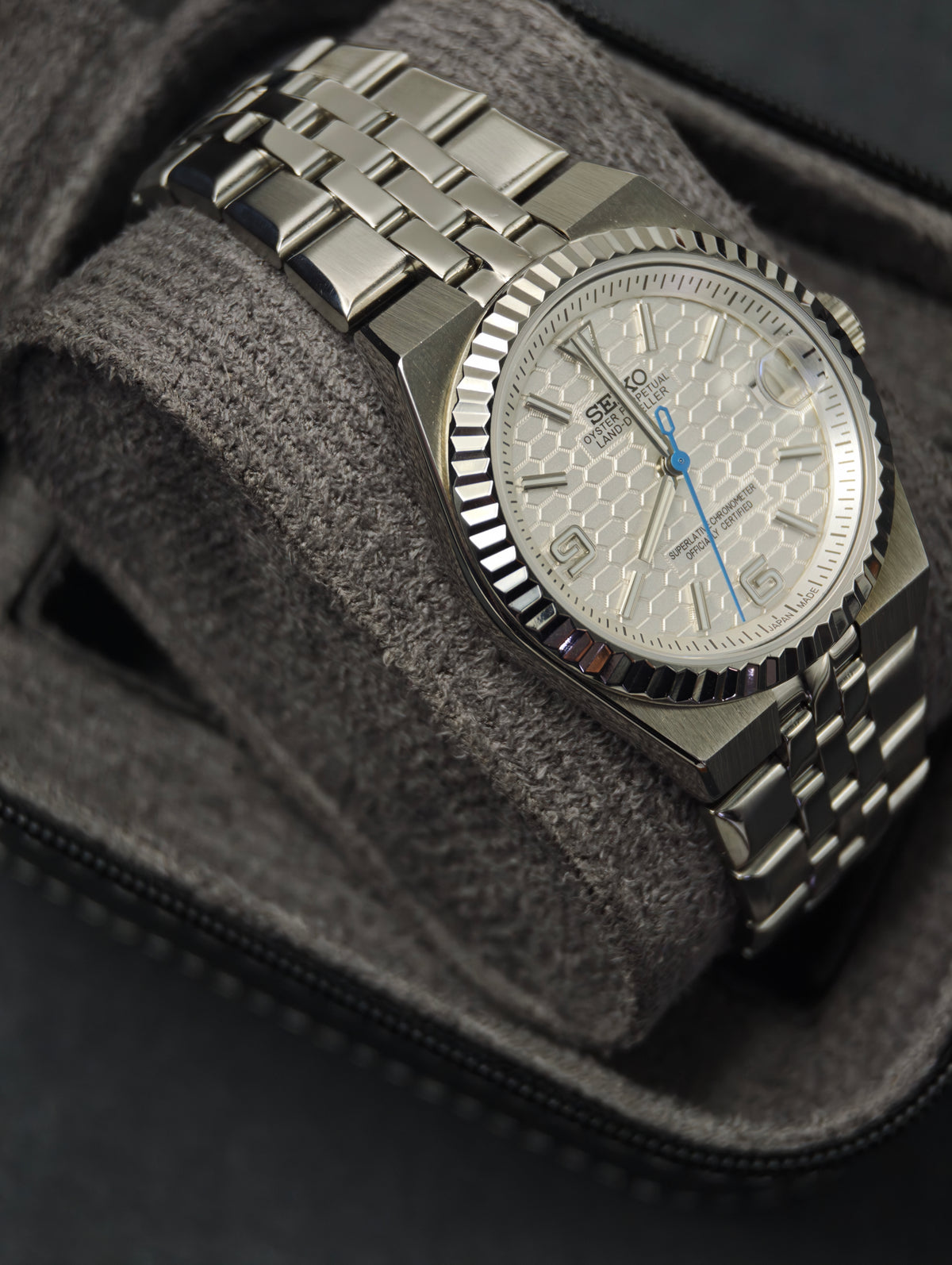 Glacier Land Dweller | 36mm Automatic