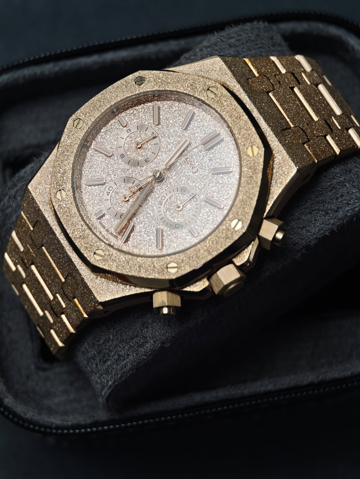 Rose Frost Chronograph | 41mm VK63 Mecha-Quartz