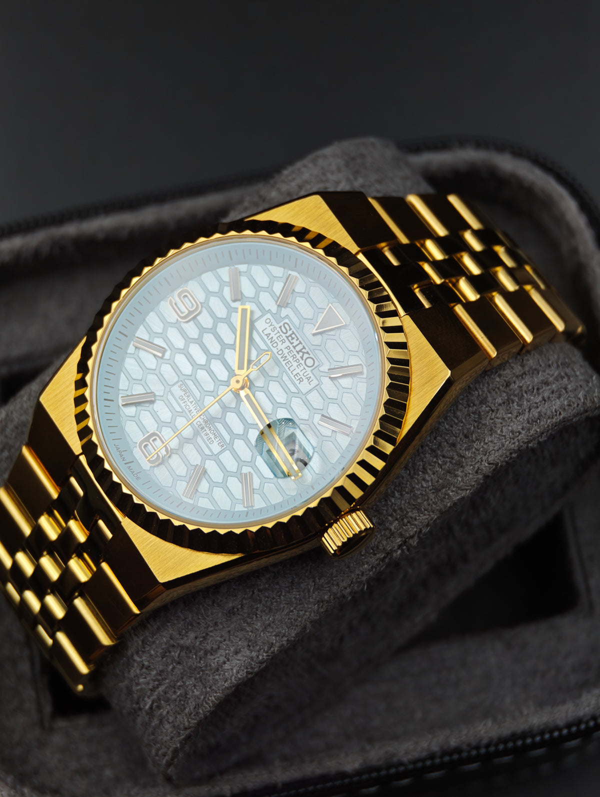 Golden Glacier | 39mm Automatic