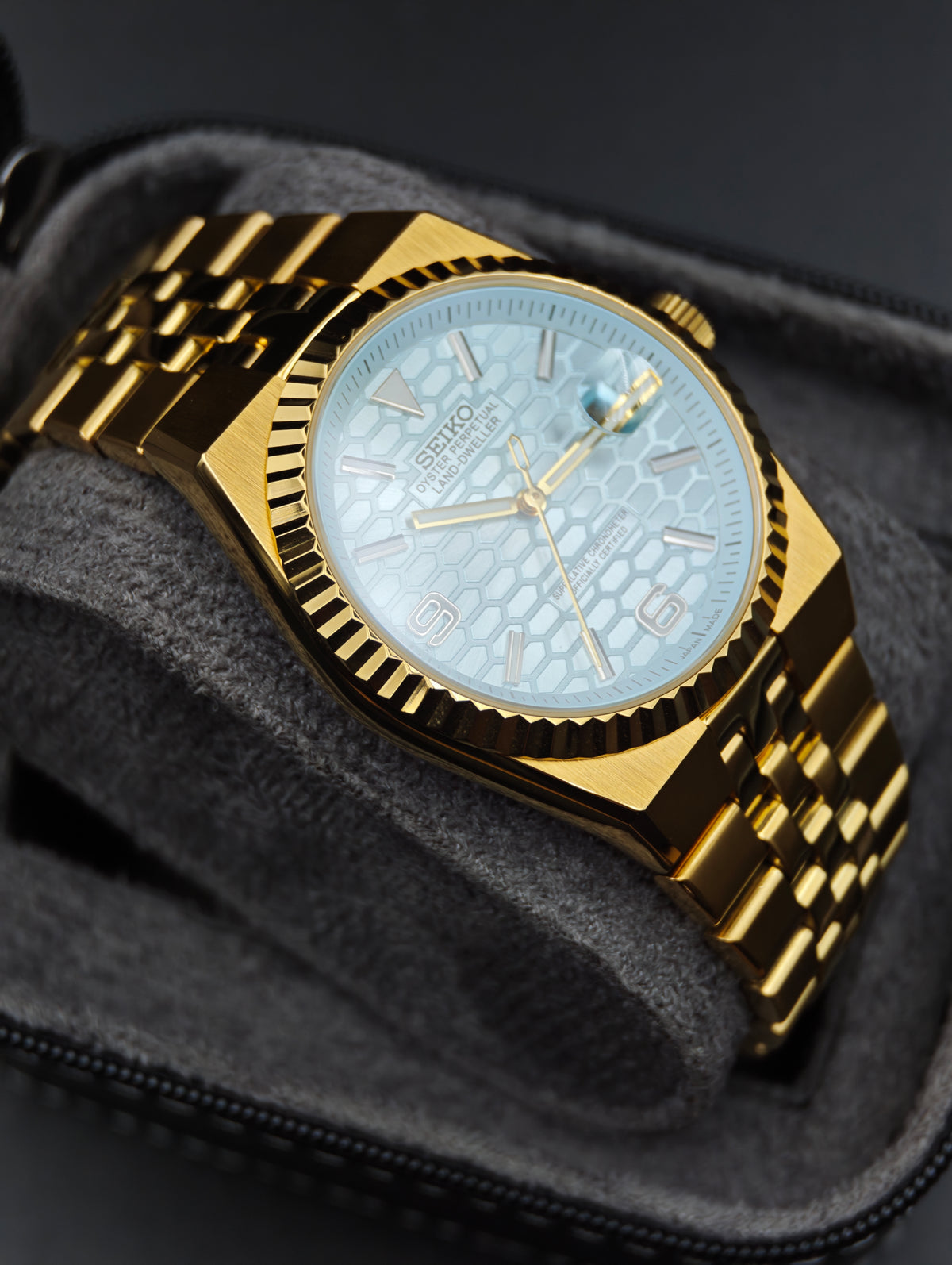 Golden Glacier | 39mm Automatic
