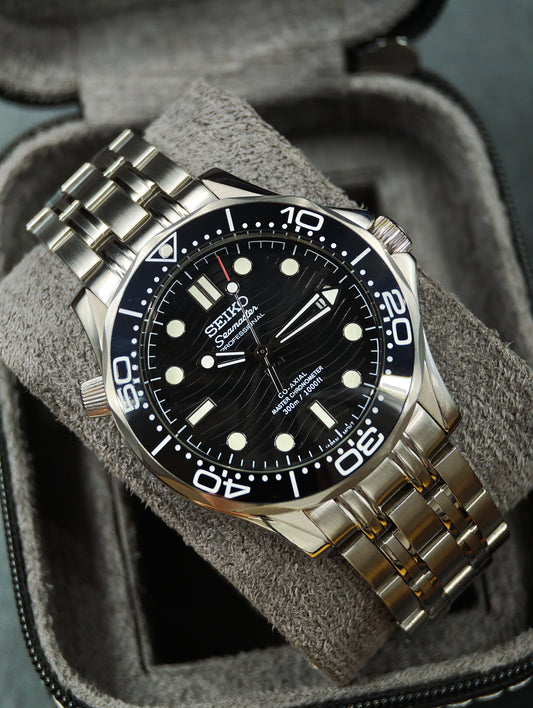 Black Seamaster | 40mm Automatic Diver