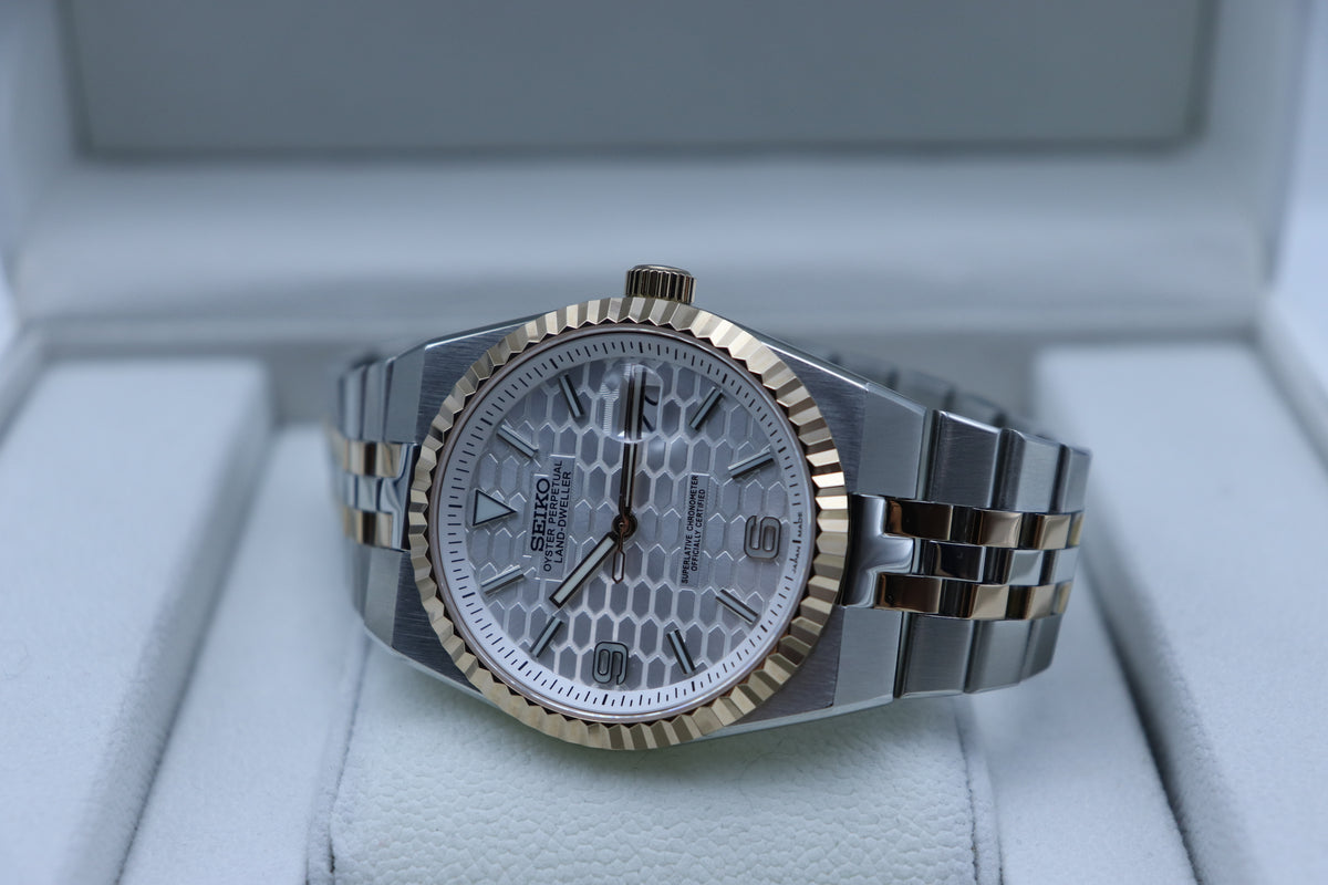White Honeycomb Two-Tone Land Dweller Mod | NH35 Automatic