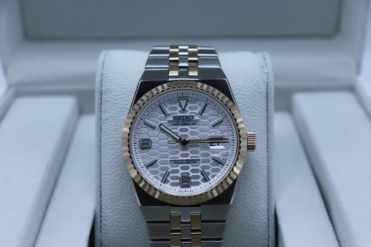 White Honeycomb Two-Tone Land Dweller Mod | NH35 Automatic