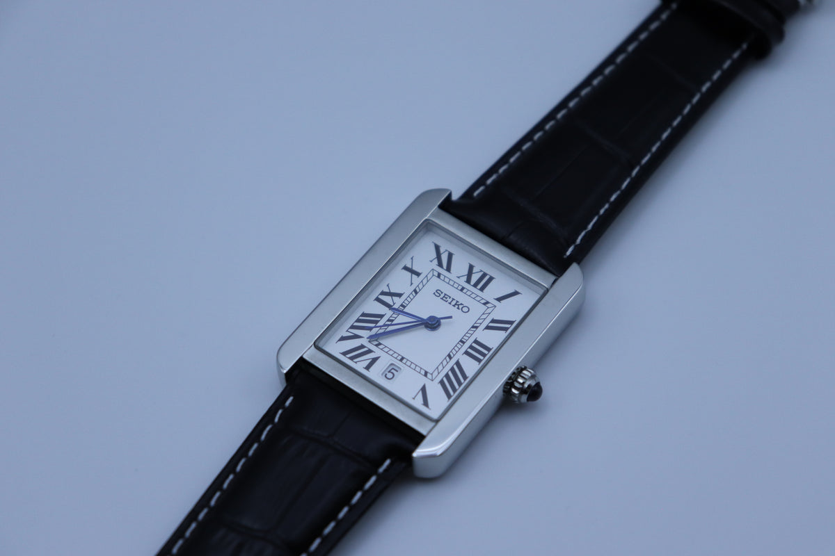 Tank Style – Roman Dial – 31mm – Quartz