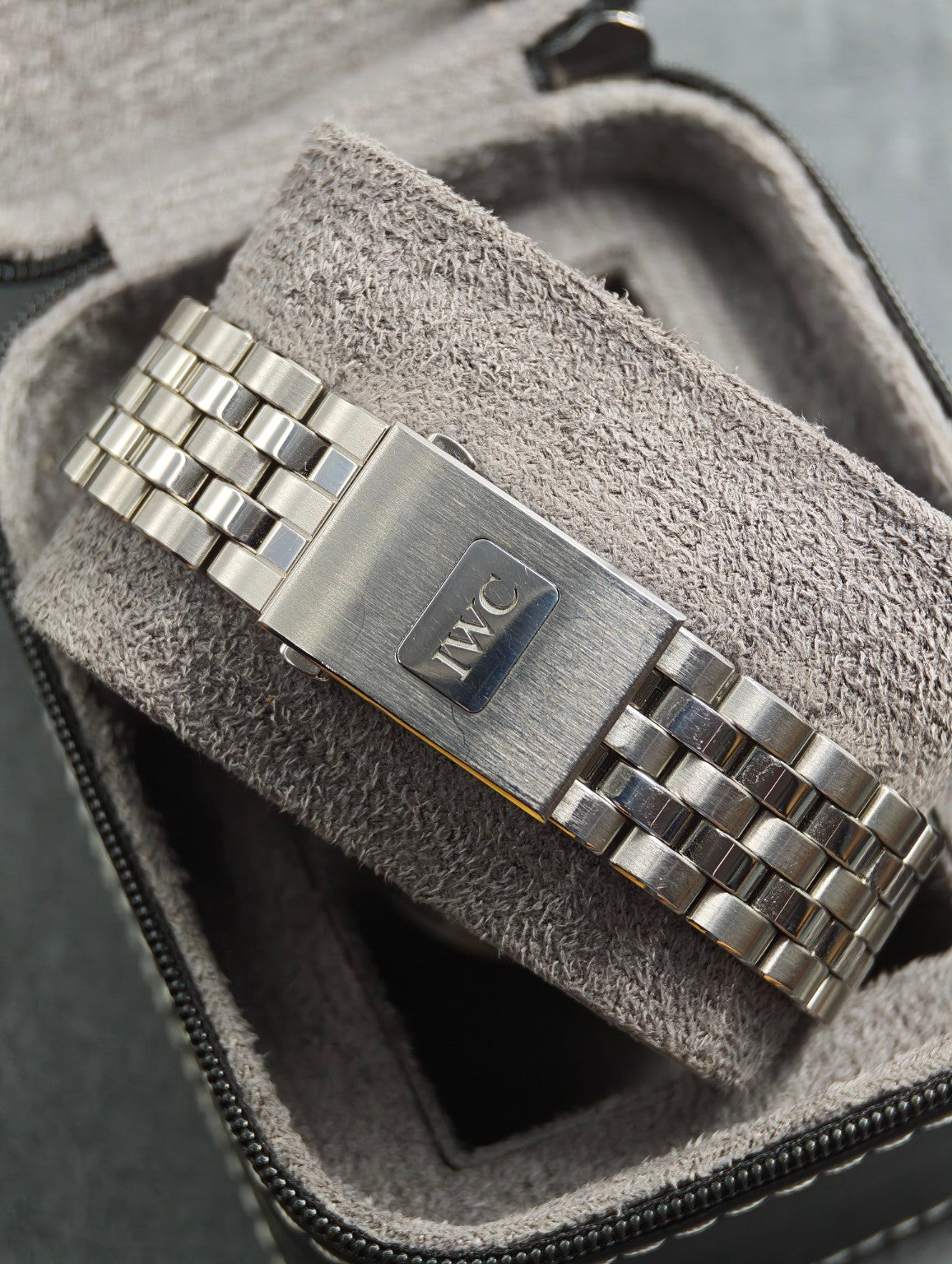 IWC Pilot's Watch Chronograph 41 stainless steel bracelet and folding clasp