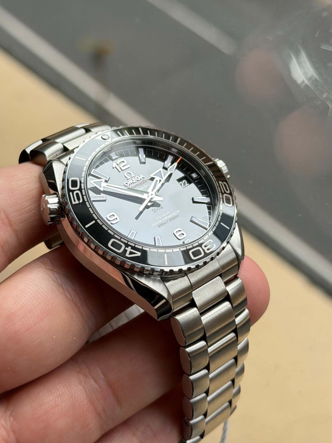 Omega Planet Ocean 43.5mm angled view of the dial and case