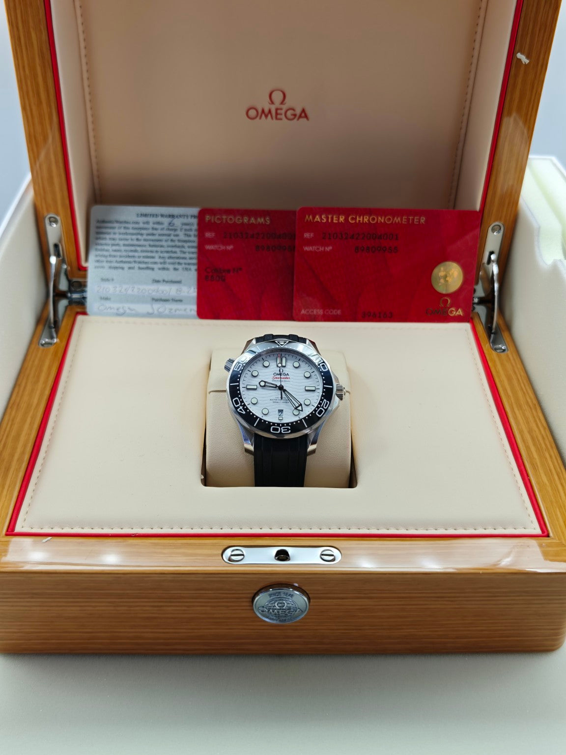 2020 Omega Seamaster Diver 300M with wooden box and papers