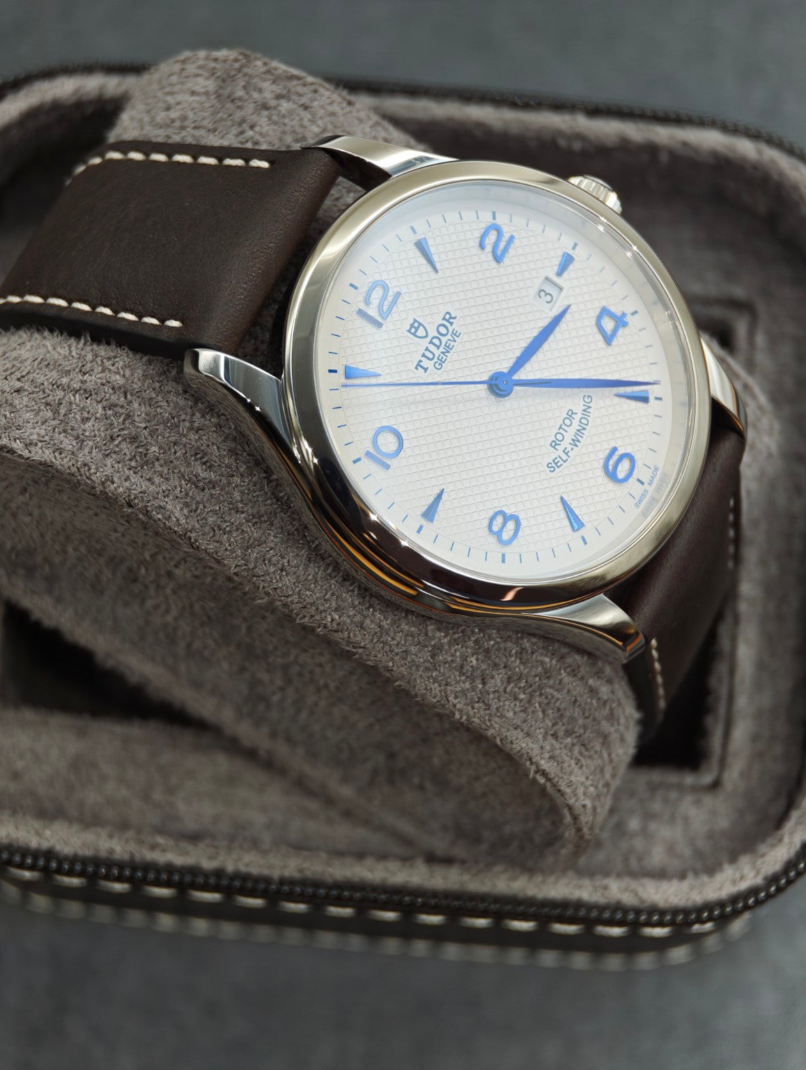 Tudor 1926 opaline textured dial and blue hands